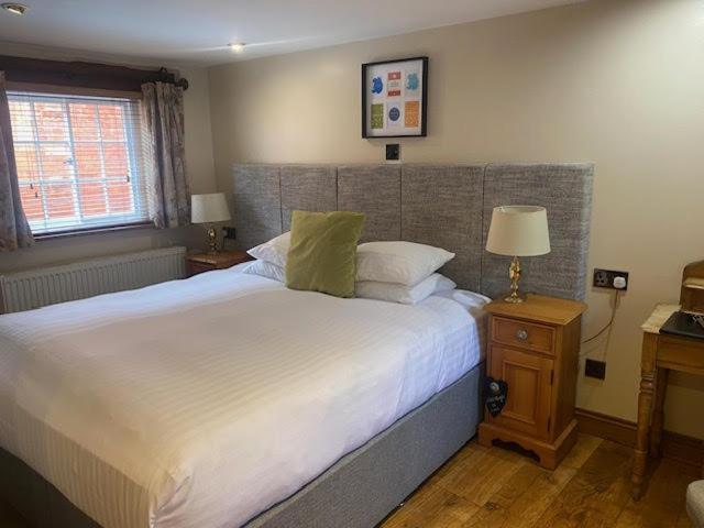 Hotel Sebastians Oswestry Exterior foto